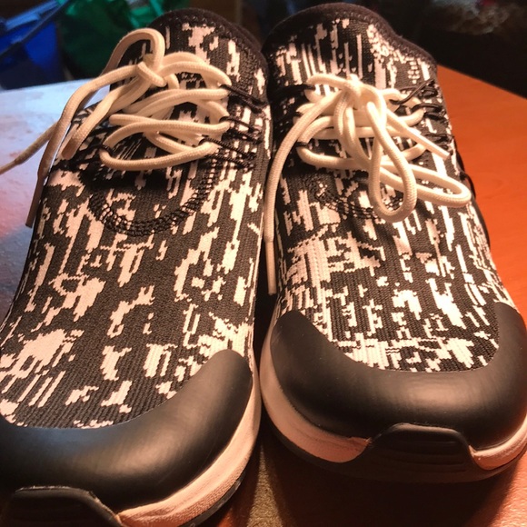 Men’s s size 43EU Zara running sneakers